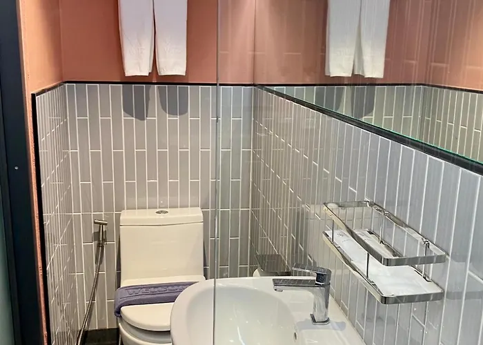 Witz Pop Ratchada 4*
